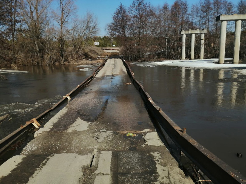 Мост через Кондурчу закрыт в Красноярском