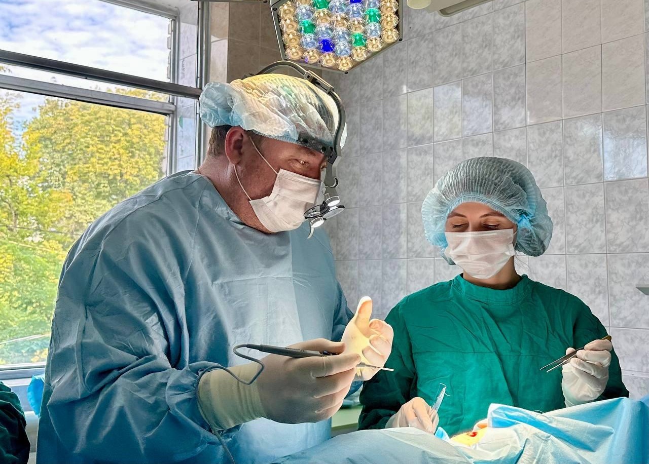 Самарские детские хирурги удалили большую опухоль из грудной клетки 5-летней девочки