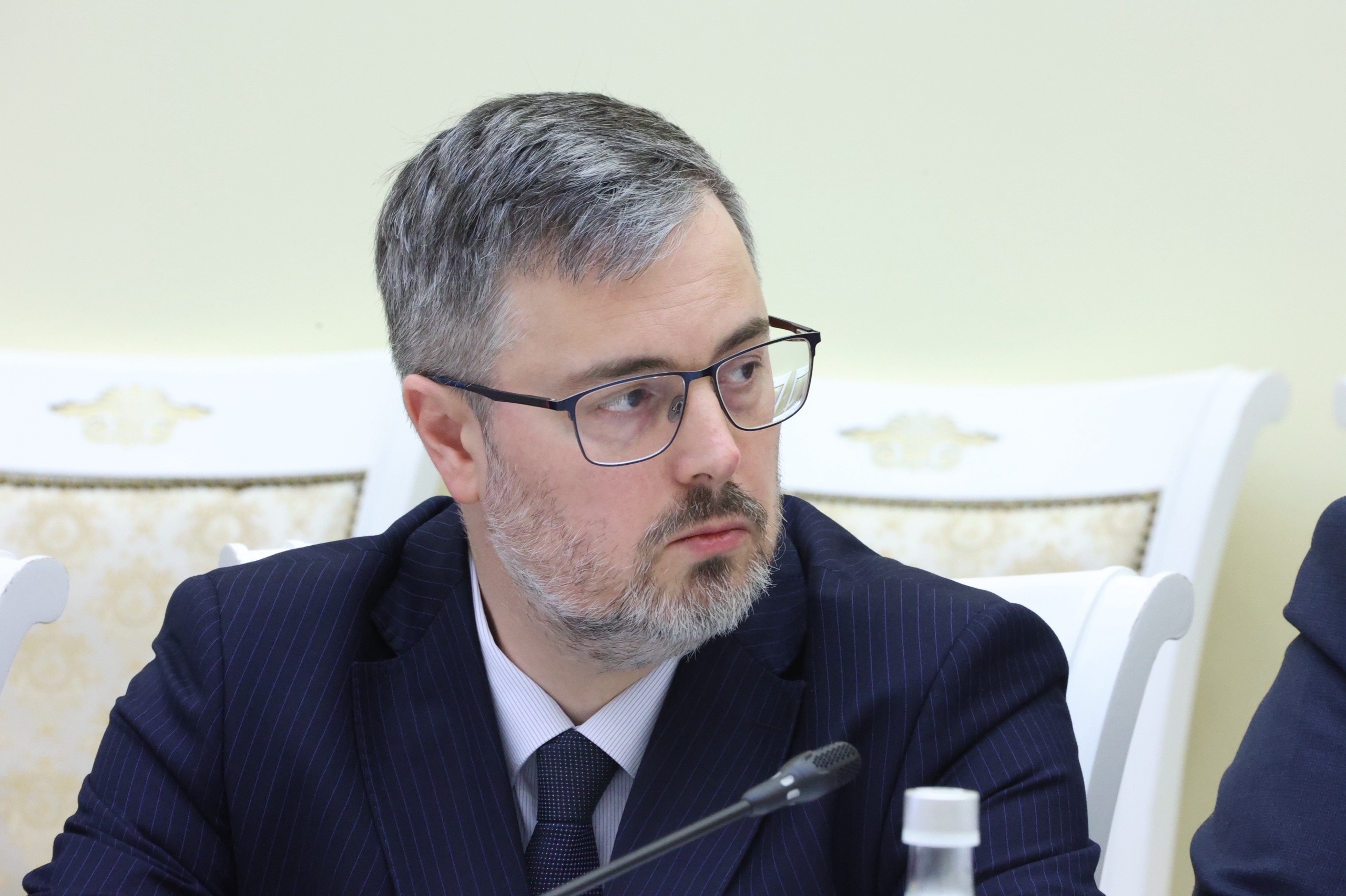 Кадровые решения 