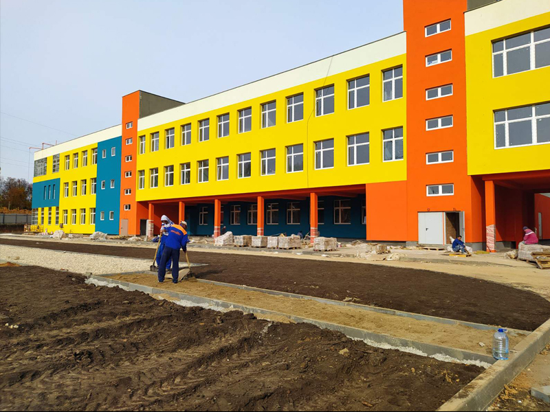 Школа в “Новой Самаре” будет открыта в срок.